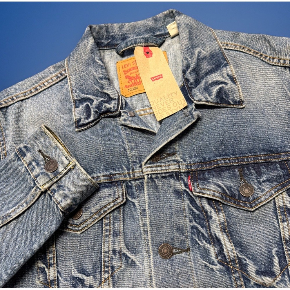 Levi's Denim Trucker Jean Jacket Men Medium Blue Classic‎ Light Wash 72334